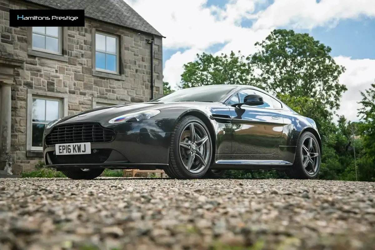 Used Aston Martin Vantage 430 HP (316 kW) 2016 Silver Coupe