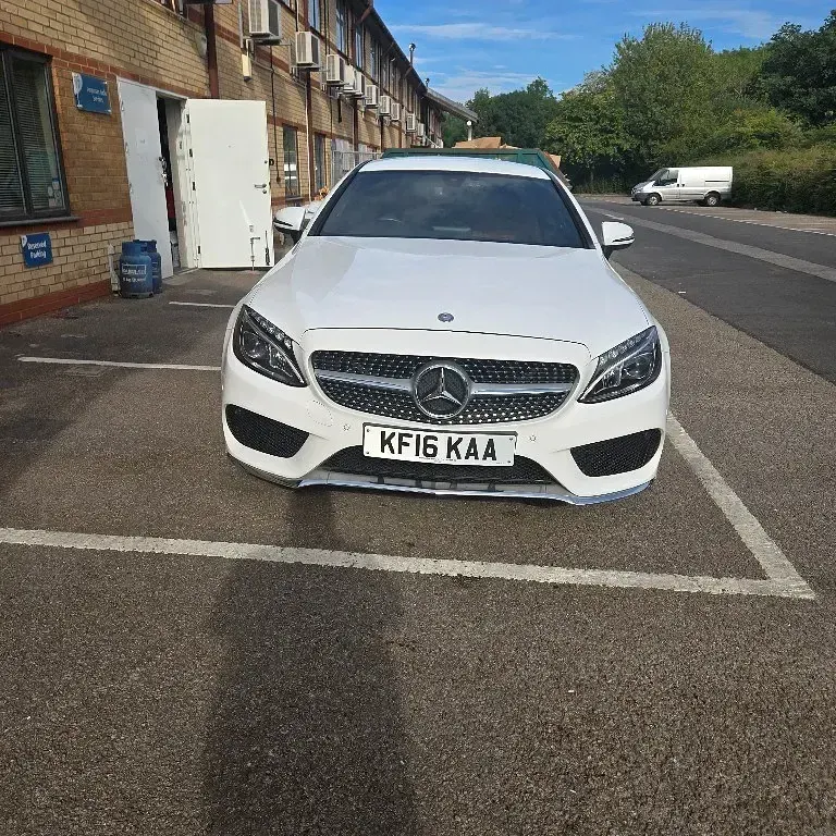 Used Mercedes C200 2016 White Coupe
