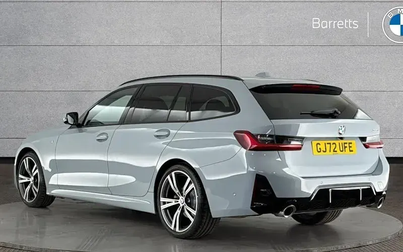 Begagnad BMW 320 M Sport 184 HK (135 kW) 2026 Kombi
