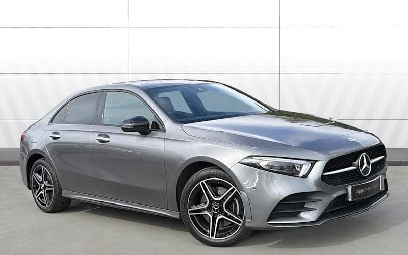 Usado Mercedes A250 AMG Line Premium Plus 218 CV (160 kW) 2022 Berlina