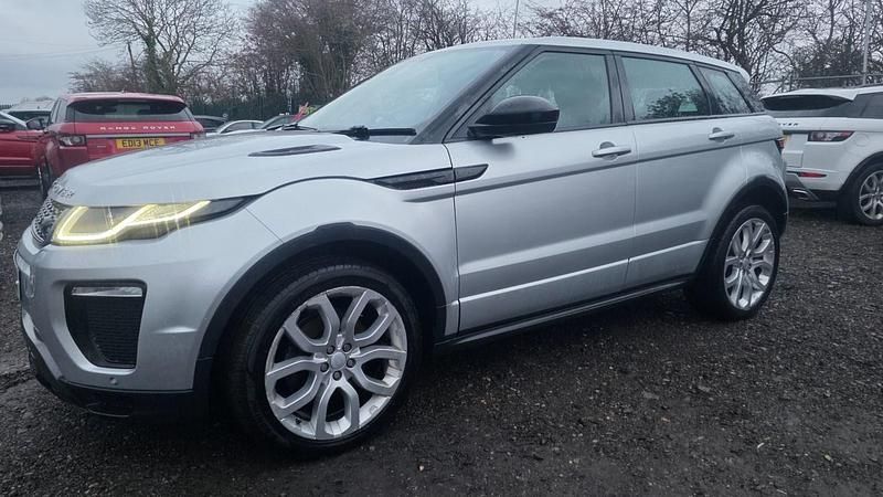 Used Land Rover Range Rover evoque HSE Dynamic 180 HP (132 kW) 2018 Silver Estate