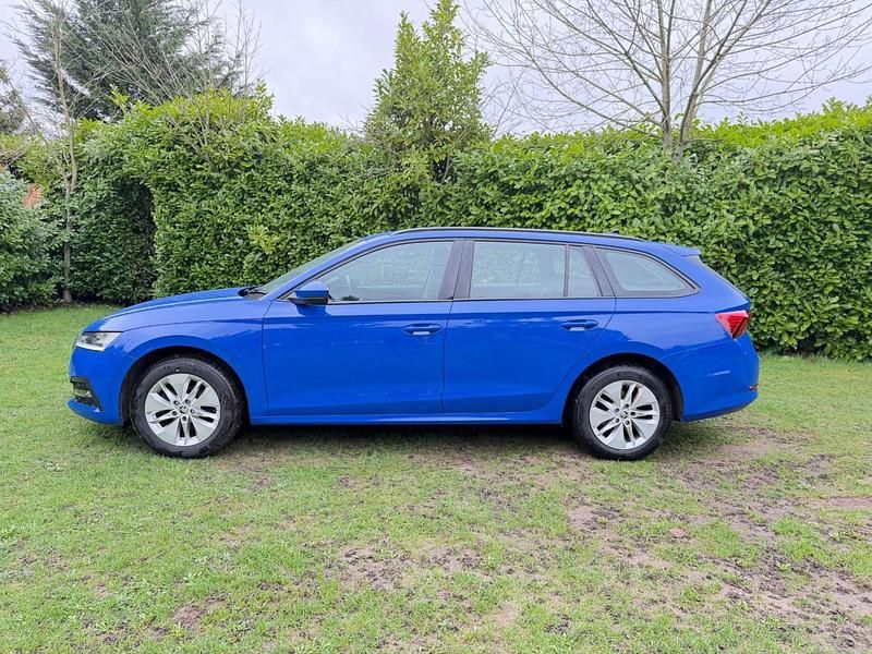 Used Skoda Octavia SE Technology 2023 Blue Estate