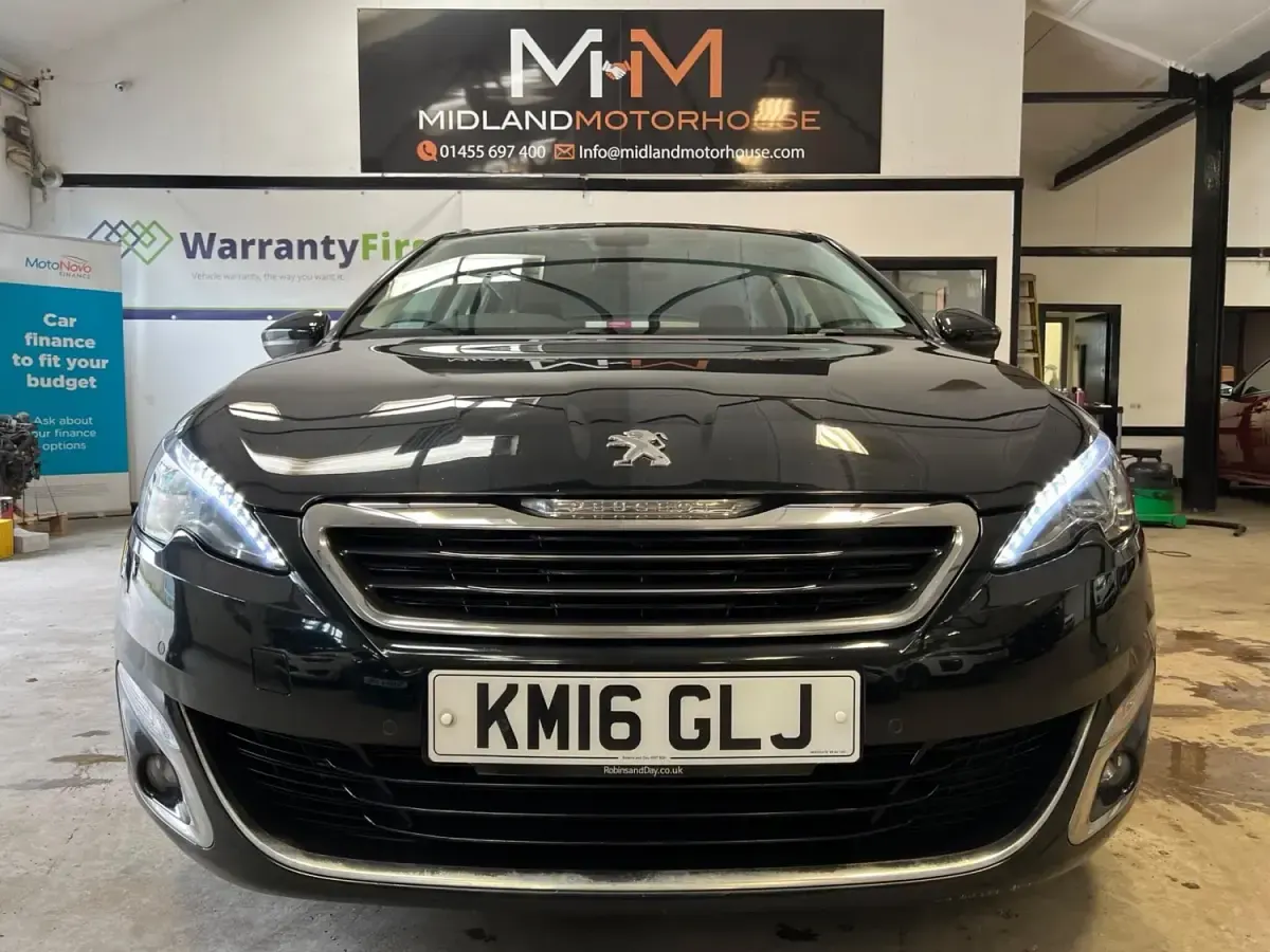 Usado Peugeot 308 Allure 2016 Preto Carrinha