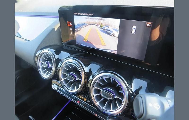 Used Mercedes GLA220 AMG line 187 HP (137 kW) 2023 Black SUV