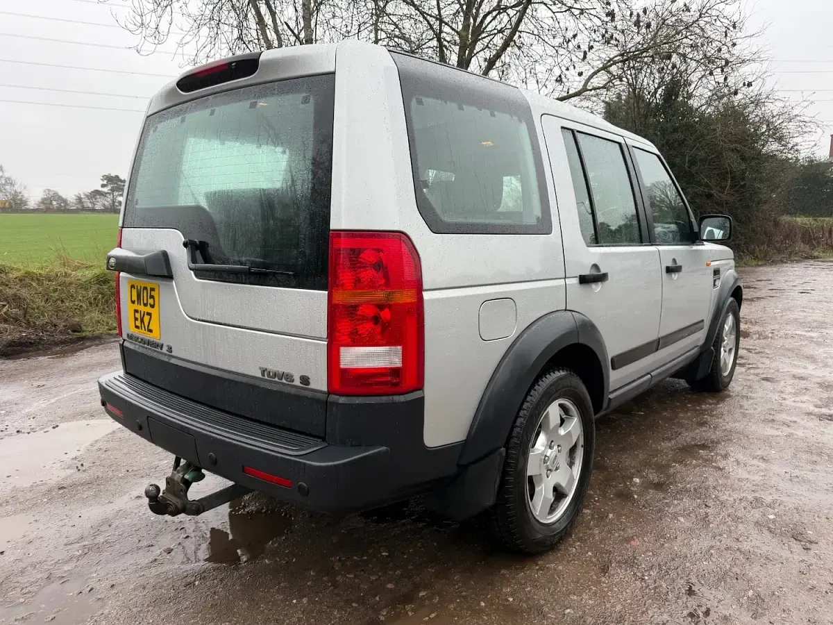 Used Land Rover Discovery S 190 HP (139 kW) 2005 Silver SUV