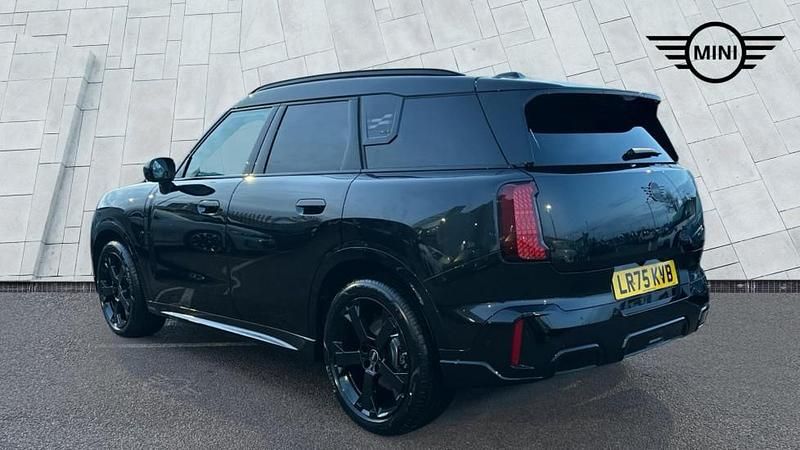 Used Mini Countryman 215 HP (158 kW) 2025 Black SUV