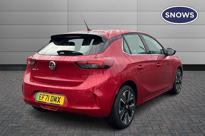 Used Vauxhall Corsa-e Elite 100 kW (136 HP) 2022 Red Hatchback