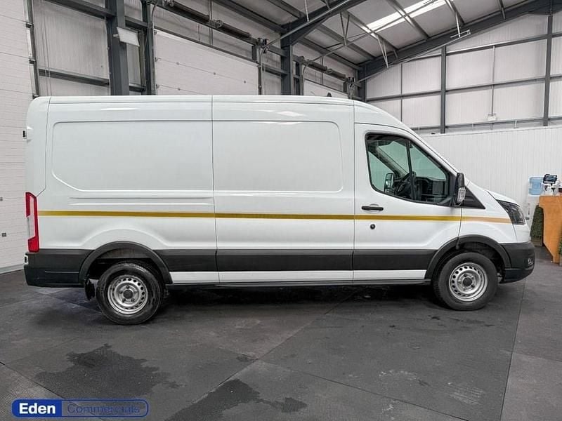 Used Ford Transit 130 HP (95 kW) 2021 White Van