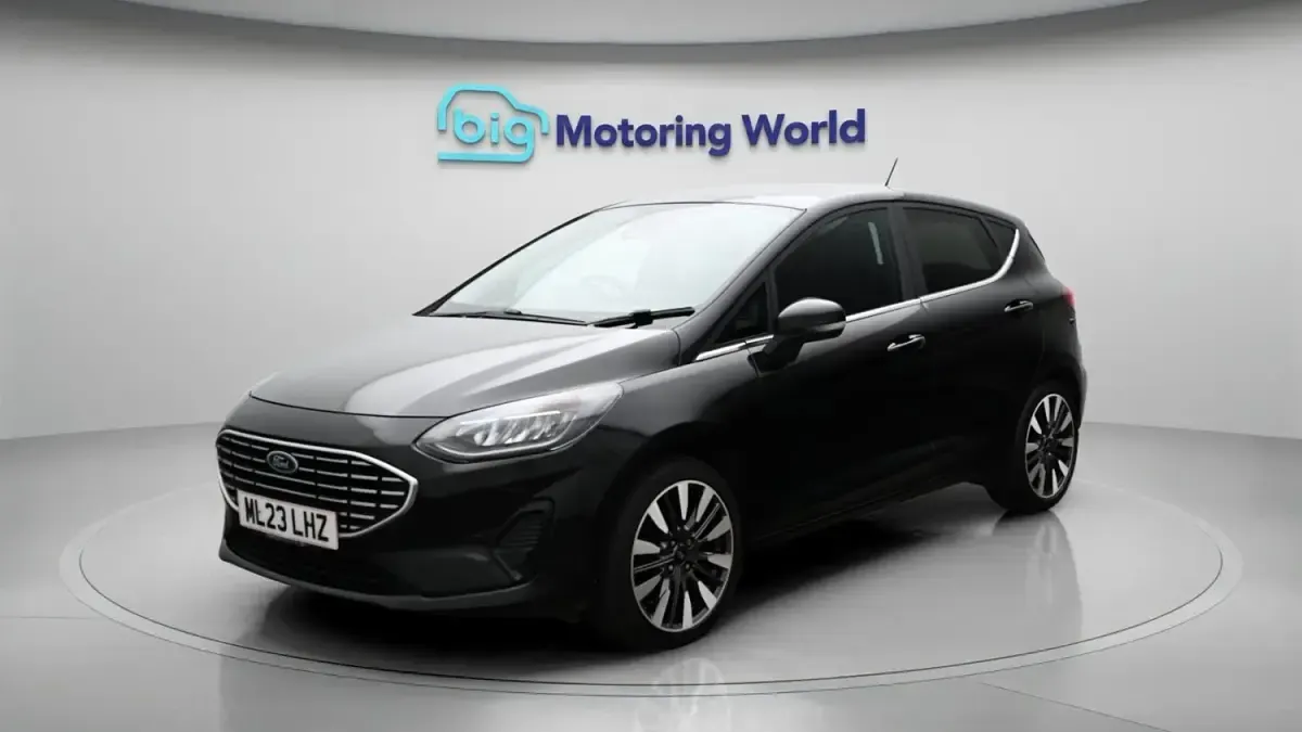 Usado Ford Fiesta Titanium X 99 HP (72 kW) 2023 Preto Citadino
