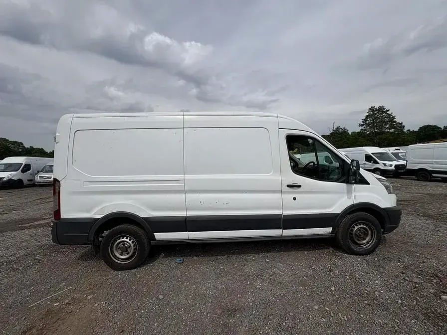 Used Ford Transit 125 HP (91 kW) 2016 White Van