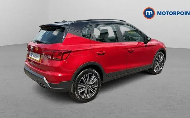 Used Seat Arona SE Technology 110 HP (80 kW) 2023 Red SUV