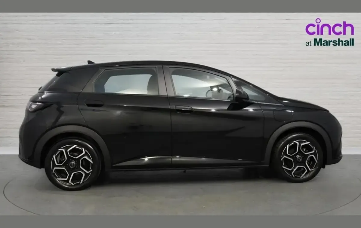 Used BYD Dolphin Comfort 147 kW (200 HP) 2025 Black Hatchback