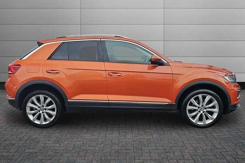 Used VW T-Roc SEL 150 HP (110 kW) 2020 Orange SUV