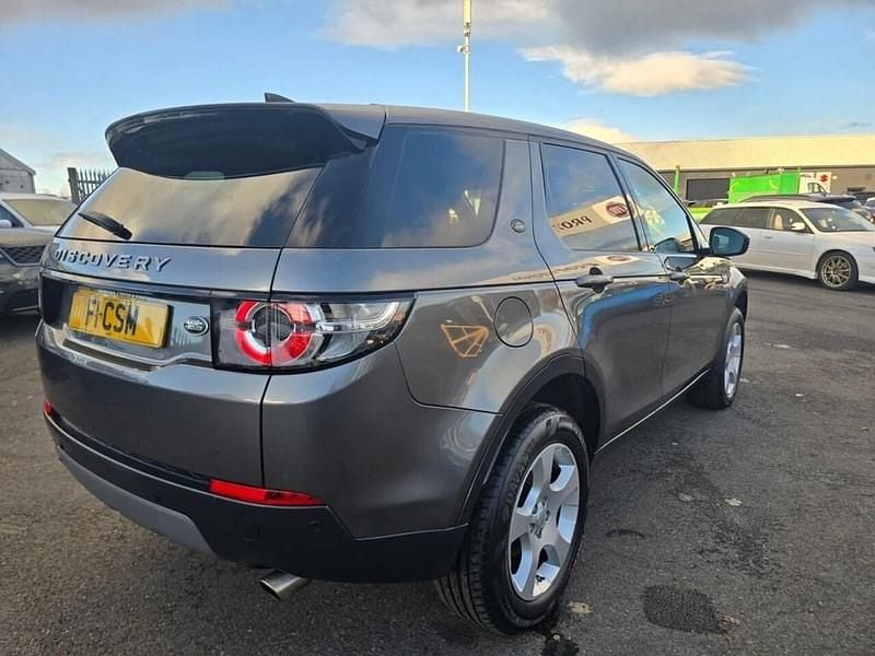 Used Land Rover Discovery Sport Pure 150 HP (110 kW) 2017 Grey SUV