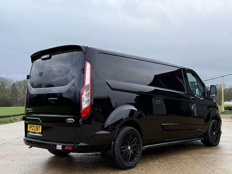 Used Ford Transit Custom Limited 130 HP (95 kW) 2023 Black Van