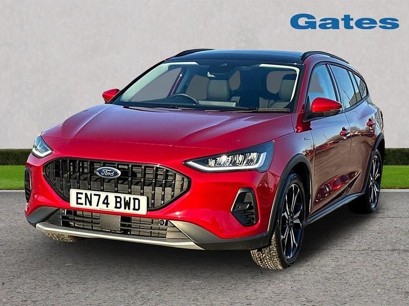 Used Ford Focus Active X 155 HP (114 kW) 2025 Red Estate