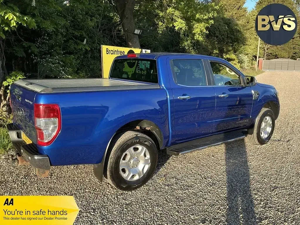 Begagnad Ford Ranger Limited 2019 Blå Pickup