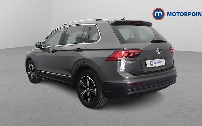 Used VW Tiguan SE 150 HP (110 kW) 2018 Grey SUV
