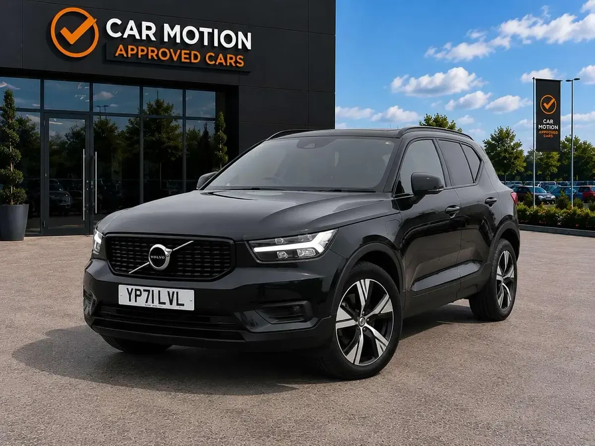 Used Volvo XC40 R-Design 2021 Black SUV