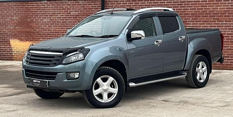 Used Isuzu D-Max 2017 Grey Pickup