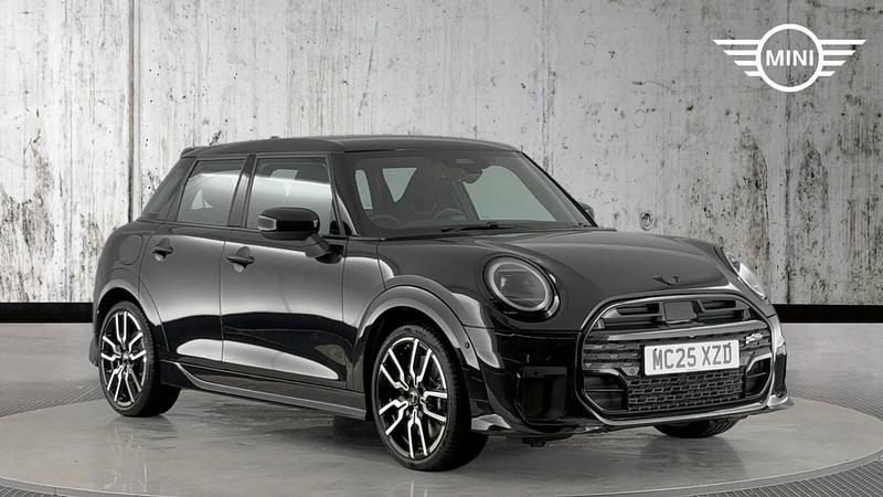 Black Used 2025 Mini Cooper S Hatch Hatchback | £26,999 (Fair price) - Image 1/4