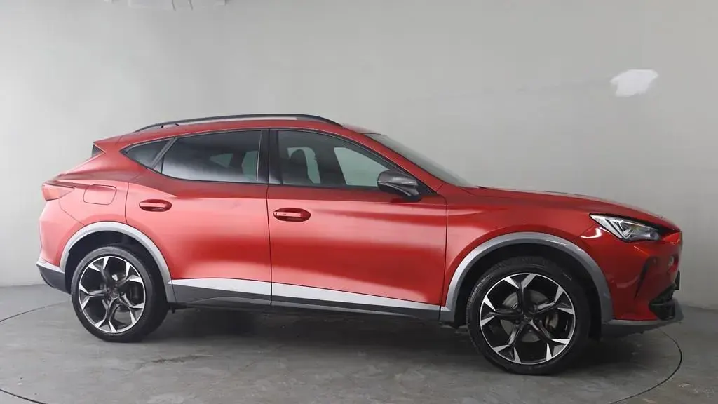 Used Cupra Formentor 150 HP (110 kW) 2024 Red SUV