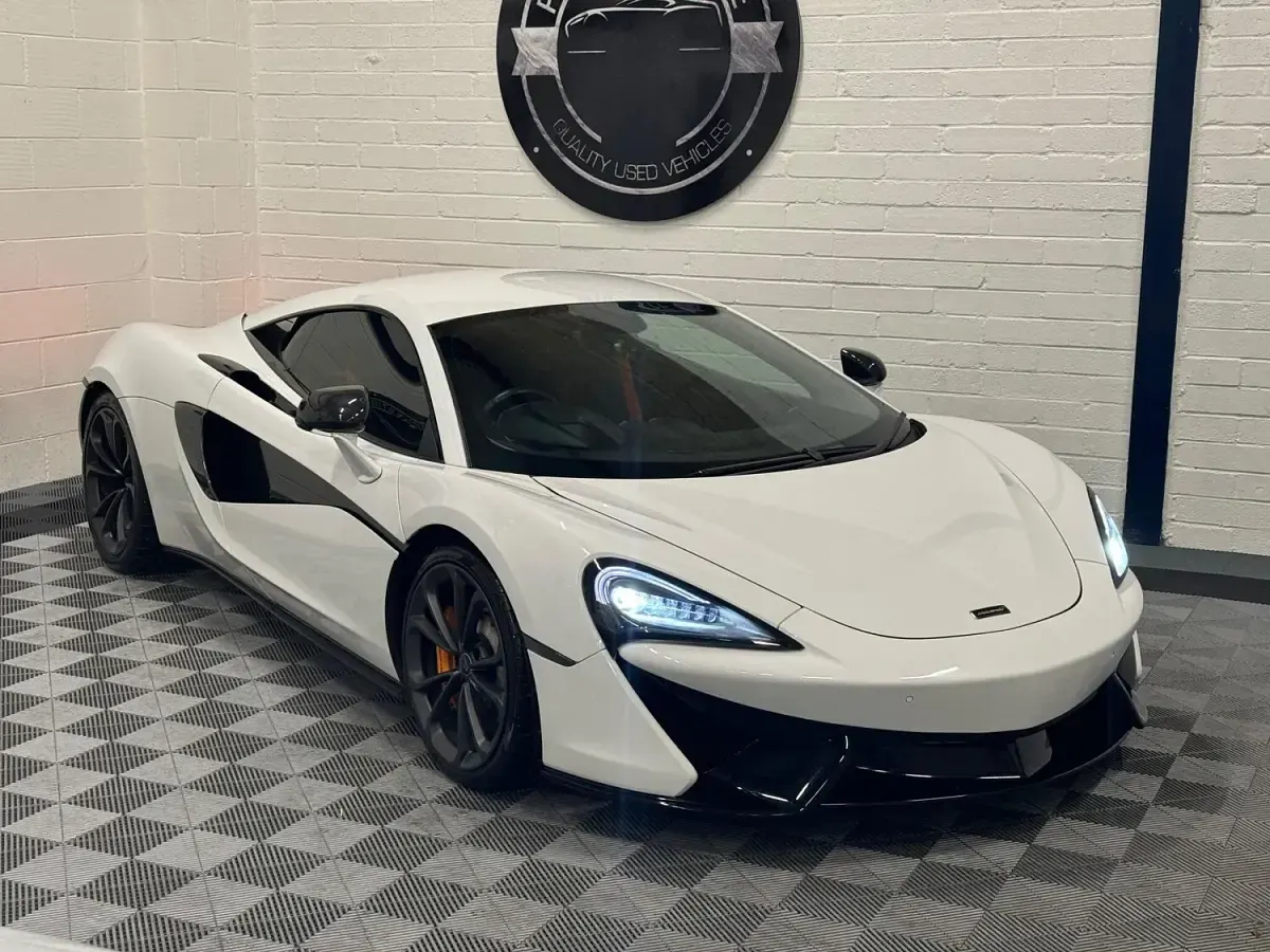 Used McLaren 540C 540 HP (397 kW) 2020 White Coupe