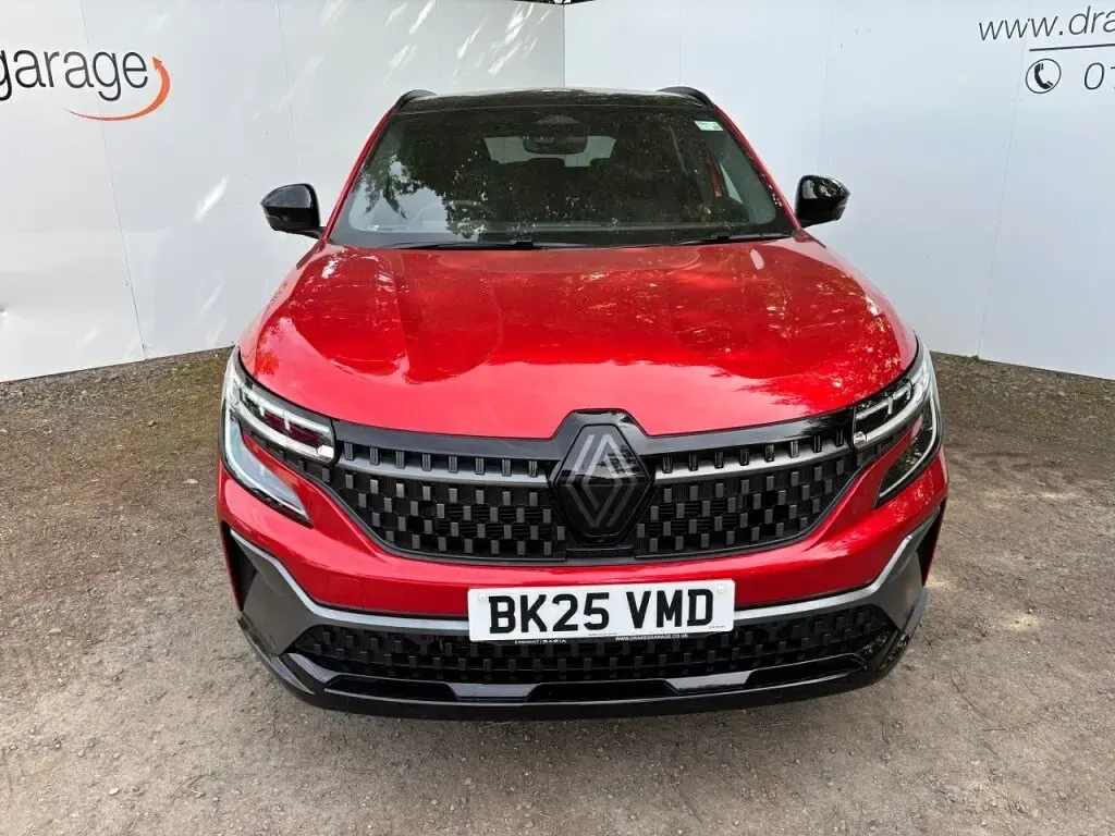 Used Renault Austral Iconic Esprit Alpine 2025 Red SUV