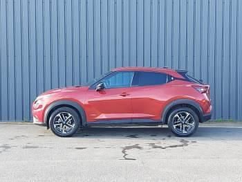 Used Nissan Juke N-Connecta 143 HP (105 kW) 2024 Red SUV
