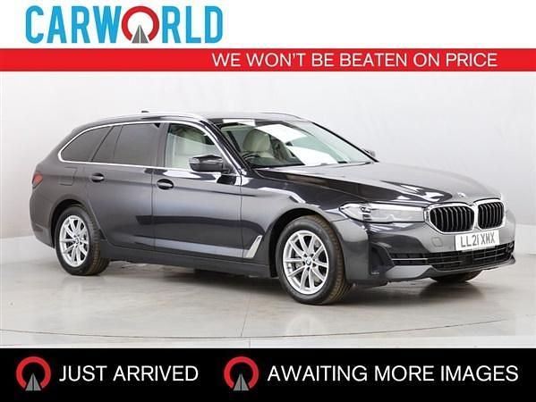 Used 2021 BMW 520 Estate | £21,588 (Fair price) - Image 1/4