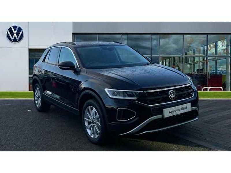 New VW T-Roc Match 150 HP (110 kW) 2025 Deep black pearl SUV