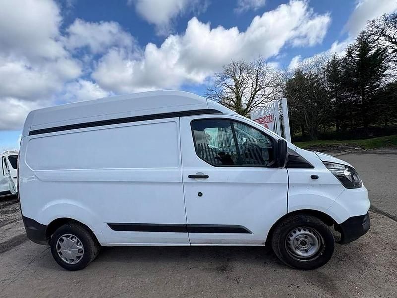 Used Ford Transit Custom 130 HP (95 kW) 2020 White Van