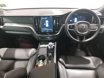 Used Volvo XC60 Plus 250 HP (183 kW) 2024 Silver SUV