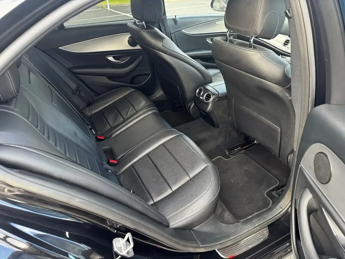 Used Mercedes E220 SE 2017 Black Sedan