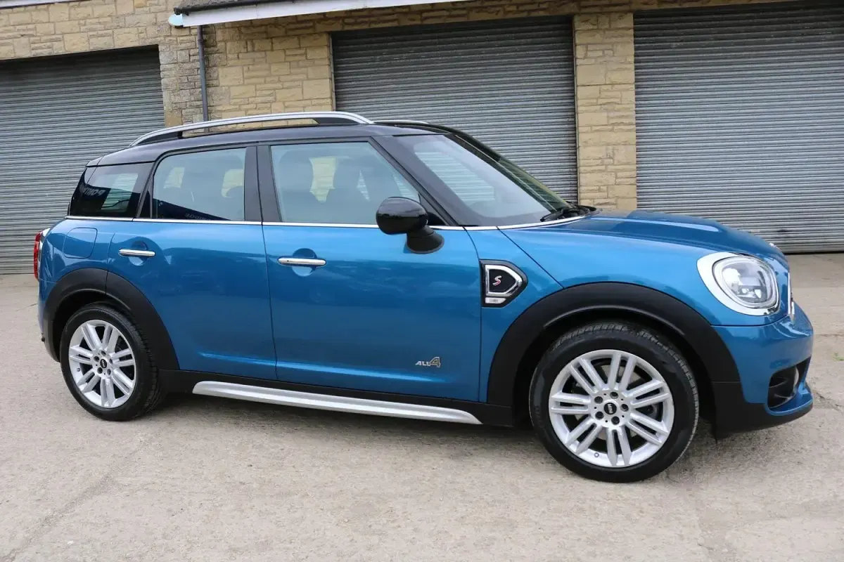Used Mini Cooper S 2017 Blue Hatchback