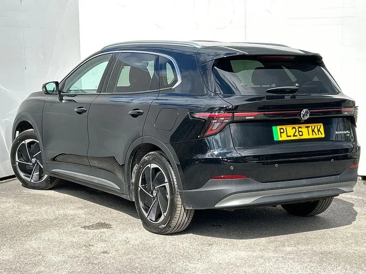 New MG MG5 EV Trophy 114 kW (156 HP) 2026 Black Estate