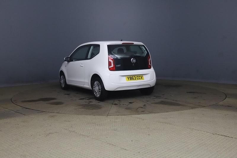 Used VW up! move up! 60 HP (44 kW) 2013 White Hatchback