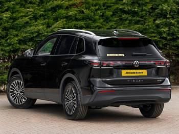 New VW Tiguan Match 150 HP (110 kW) 2025 Black SUV