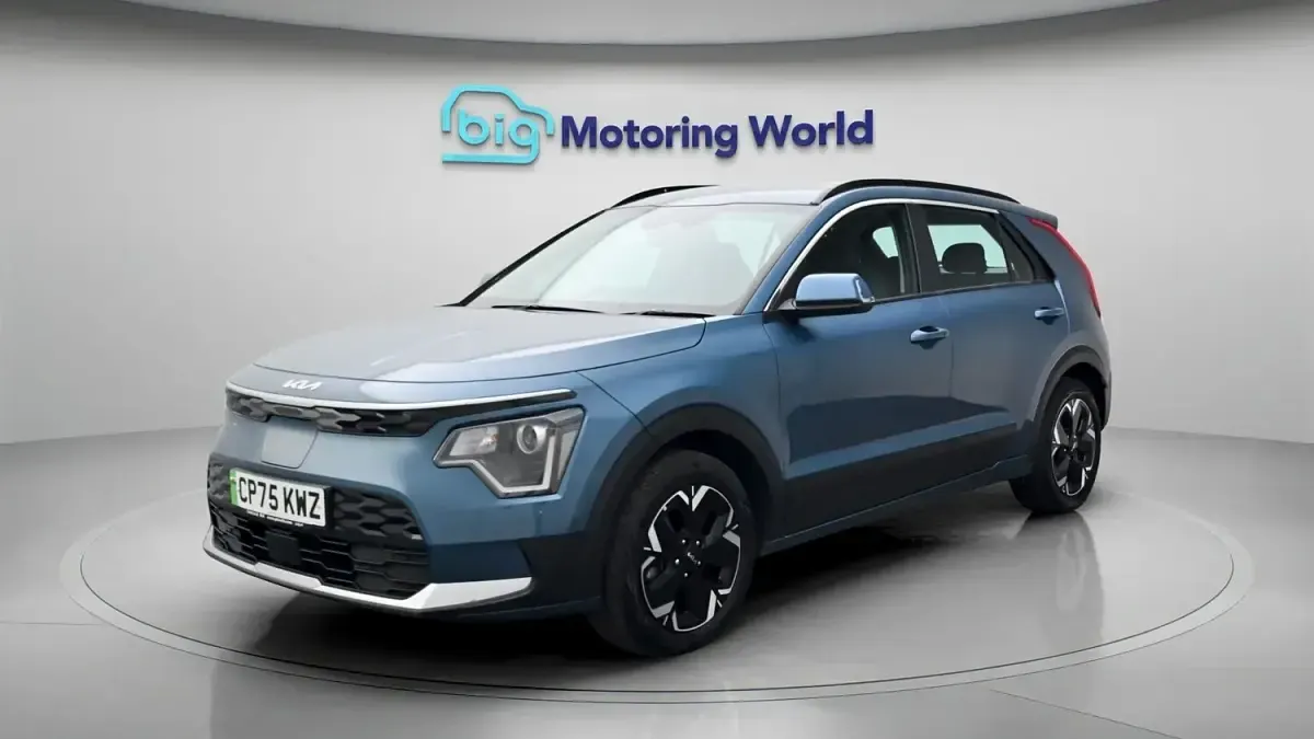 Used Kia e-Niro 147 kW (201 HP) 2026 Blue SUV