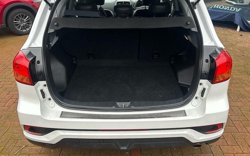 Used Mitsubishi ASX 117 HP (86 kW) 2019 White SUV