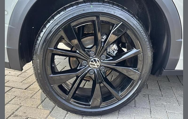 New VW T-Roc Black Edition 147 HP (108 kW) 2026 Grey SUV