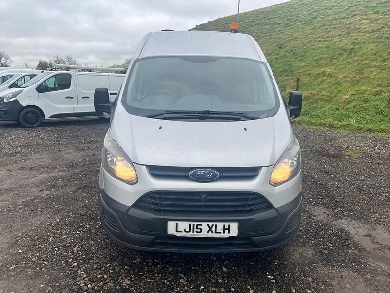 Used Ford Transit Custom 100 HP (73 kW) 2015 Silver Van