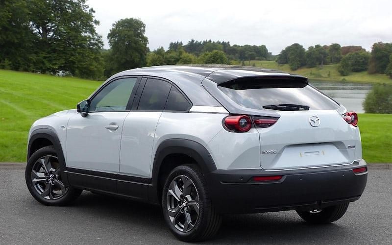 Used Mazda MX30 Makoto 106 kW (145 HP) 2023 White SUV
