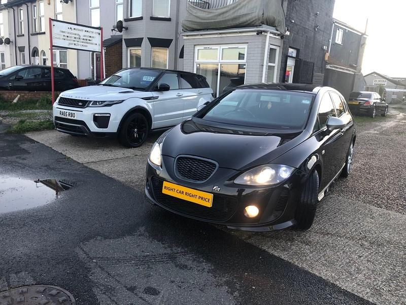 Used Seat Leon FR 170 HP (125 kW) 2012 Black Hatchback