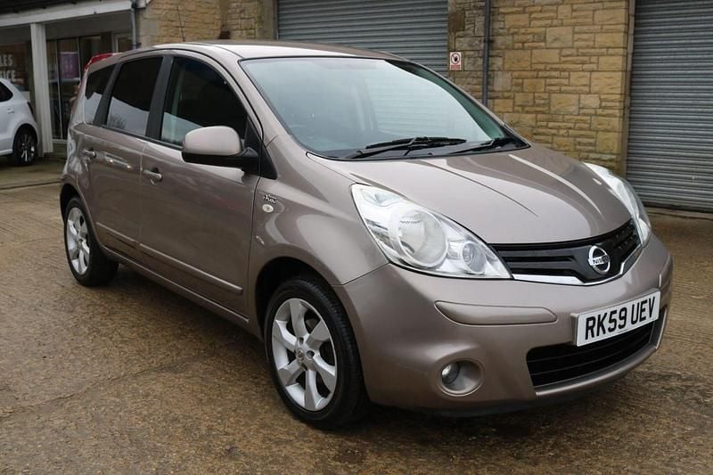 Used Nissan Note N-TEC 88 HP (64 kW) 2009 Beige Hatchback