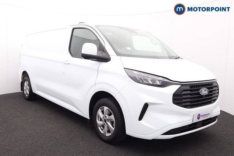 White Used 2025 Ford Transit Custom Limited Van | £25,999 (Fair price) - Image 1/4