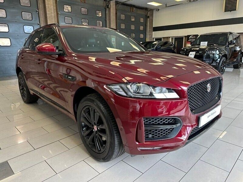 Red Used 2016 Jaguar F-Pace R-Sport SUV | £16,990 (Fair price) - Image 1/4