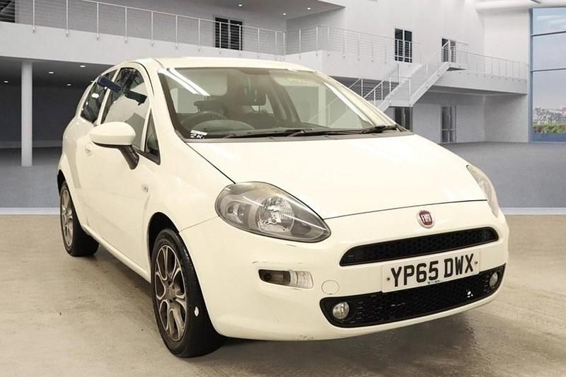 Used Fiat Punto Easy Plus 2015 White Hatchback