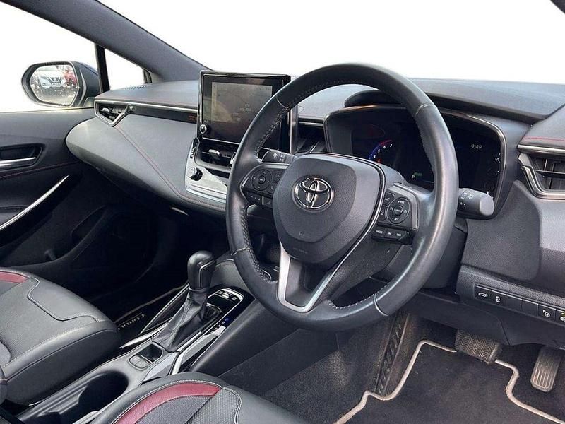Used Toyota Corolla Sport 120 HP (88 kW) 2022 Blue Estate