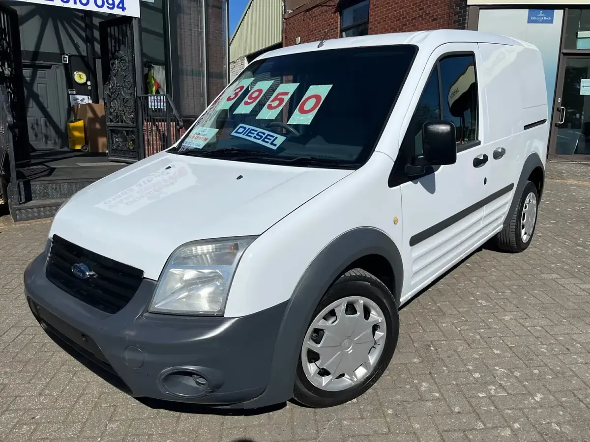 Used Ford Transit Connect 75 HP (55 kW) 2013 White MPV